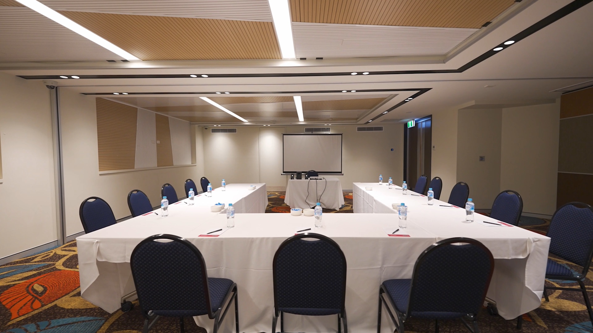 Christmas Party Venues Brisbane 2022 The Calamvale Hotel christmas-party-venues-brisbane-2022-the-calamvale-hotel