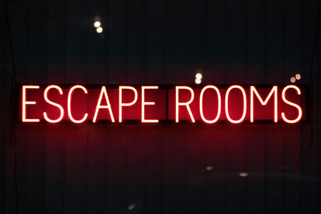 Escape room 30th birthday party ideas